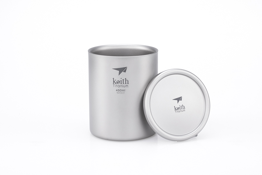 Titanový termohrnek s víčkem Keith Mug Double Wall 450 ml.