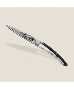 Kapesní nůž Deejo 1CB018 Tattoo 37g ebony wood Biker Kapesní nůž Deejo 1CB018 Tattoo 37g ebony wood Biker