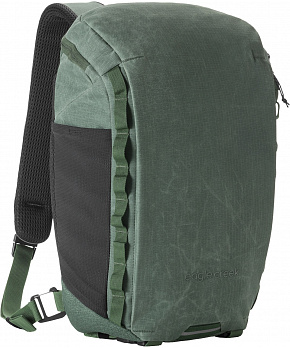 Eagle Creek crossbody Explore Sling Pack grass green