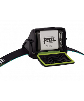 Petzl Čelovka Petzl Actik Core barva Zelená