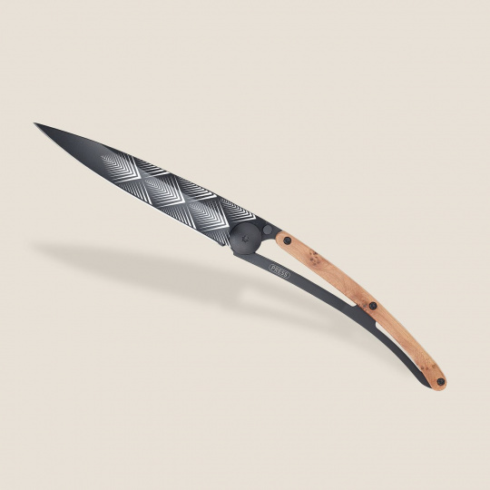 Deejo 1GB105 Black tattoo 37g, juniper wood, Art Déco