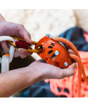 Petzl NEOX ORANGE jistící brzda oranžová